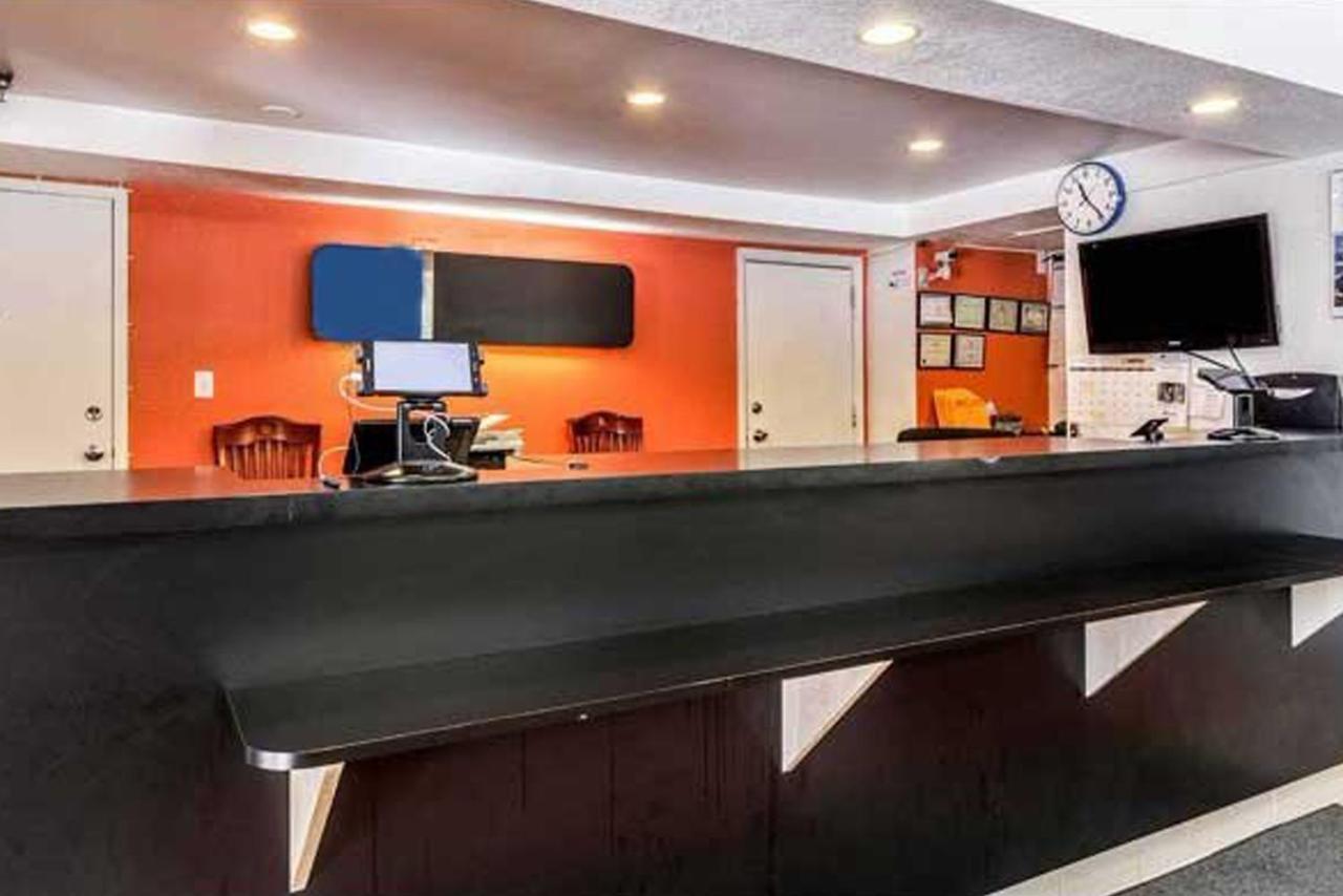 Key Inn Macedonia Екстер'єр фото