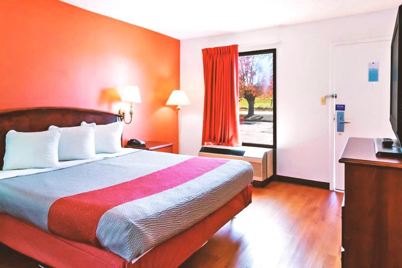 Key Inn Macedonia Екстер'єр фото